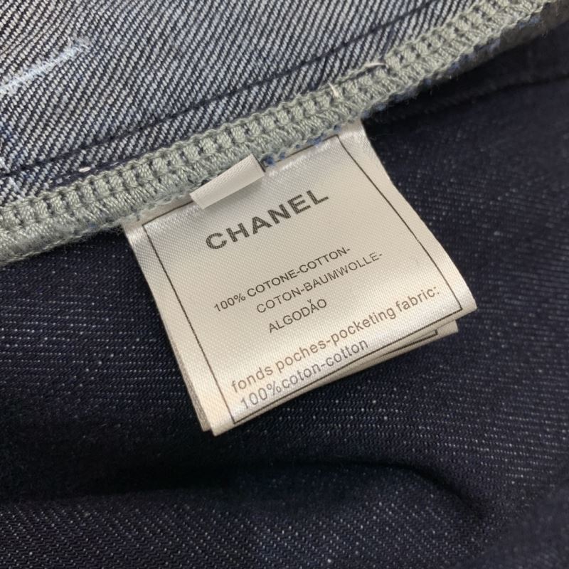 Chanel Jeans